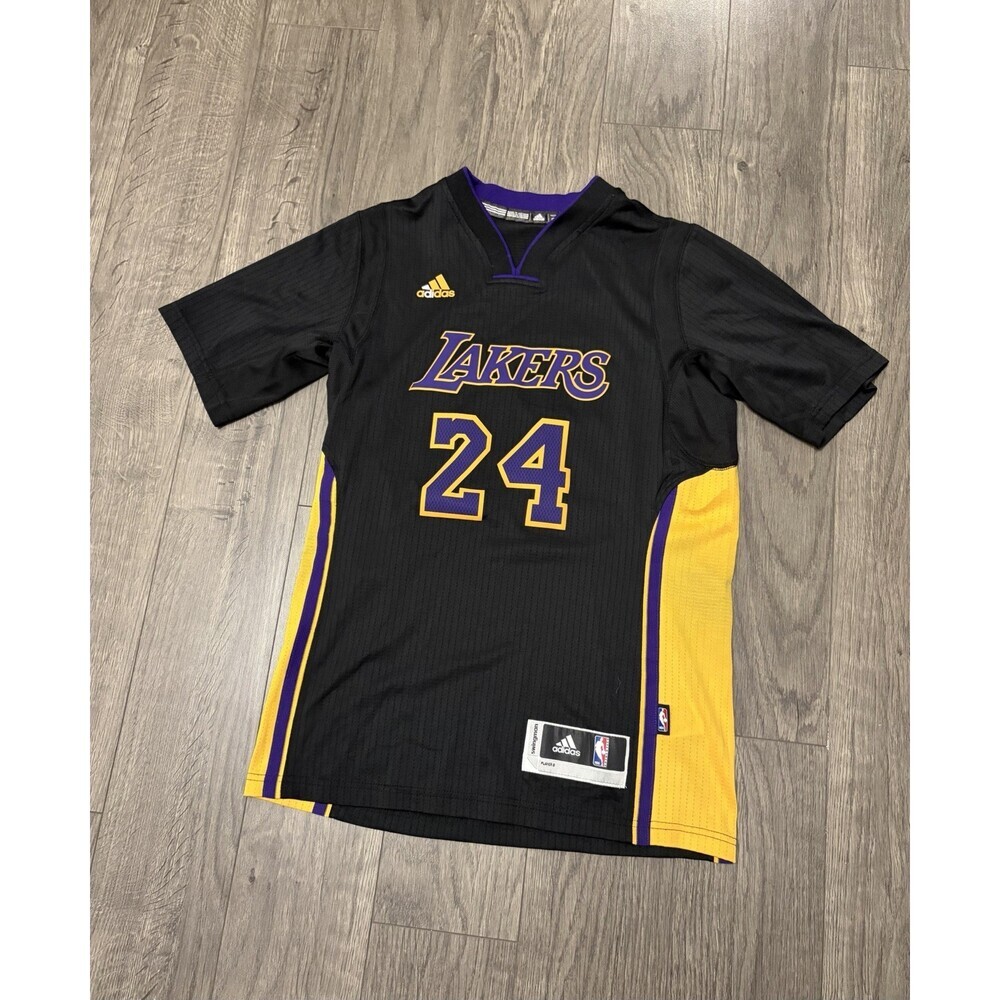 Rare Lakers Kobe Bryant Hollywood Nights Short Sleeve Jersey Men’s Size Small
